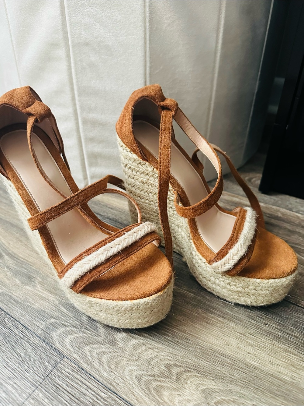 Women’s Tan Espadrille Platform Wedge Sandals